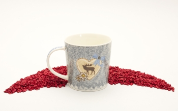 Henkelbecher Porzellan Trend Mug Oktoberfest Emblem mit Hirsch 350ml